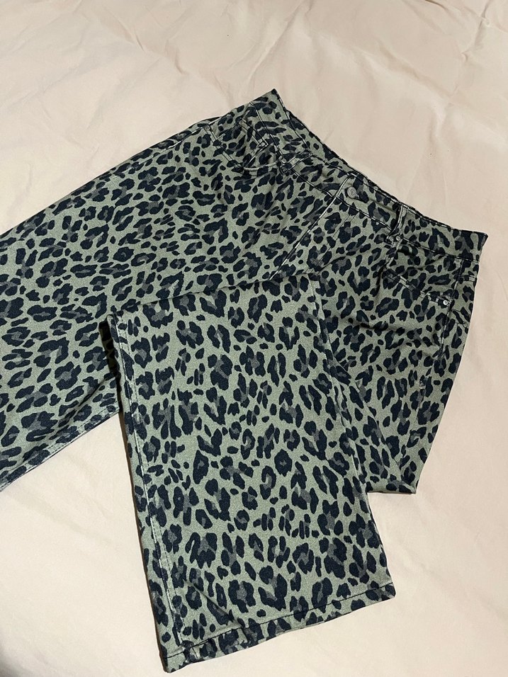 Leopar Desenli Kadın pantolon - Görsel 2