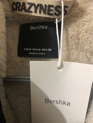 m Beden Bershka mont