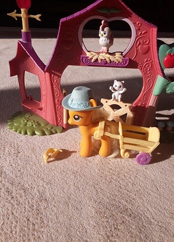 My Little Pony Apple Jack ve Çiftliği