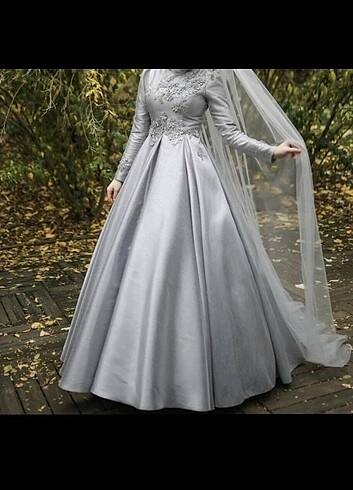 Armine Söz nişan düğün de giyilicek abiye