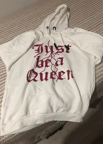 LC Waikiki Baskılı Beyaz Kapüşonlu Kadın Sweatshirt