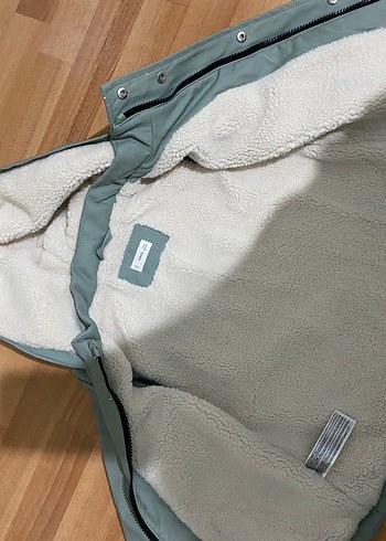 Erkek Çocuk Gri Düğmeli Kaban - Görsel 3