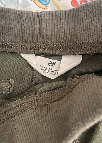 H&M Erkek Çocuk Kamuflaj Desenli Bol Kesim Pantolon
