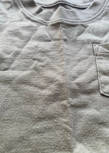 Gap yeşil uzun kollu tişört - Görsel 2