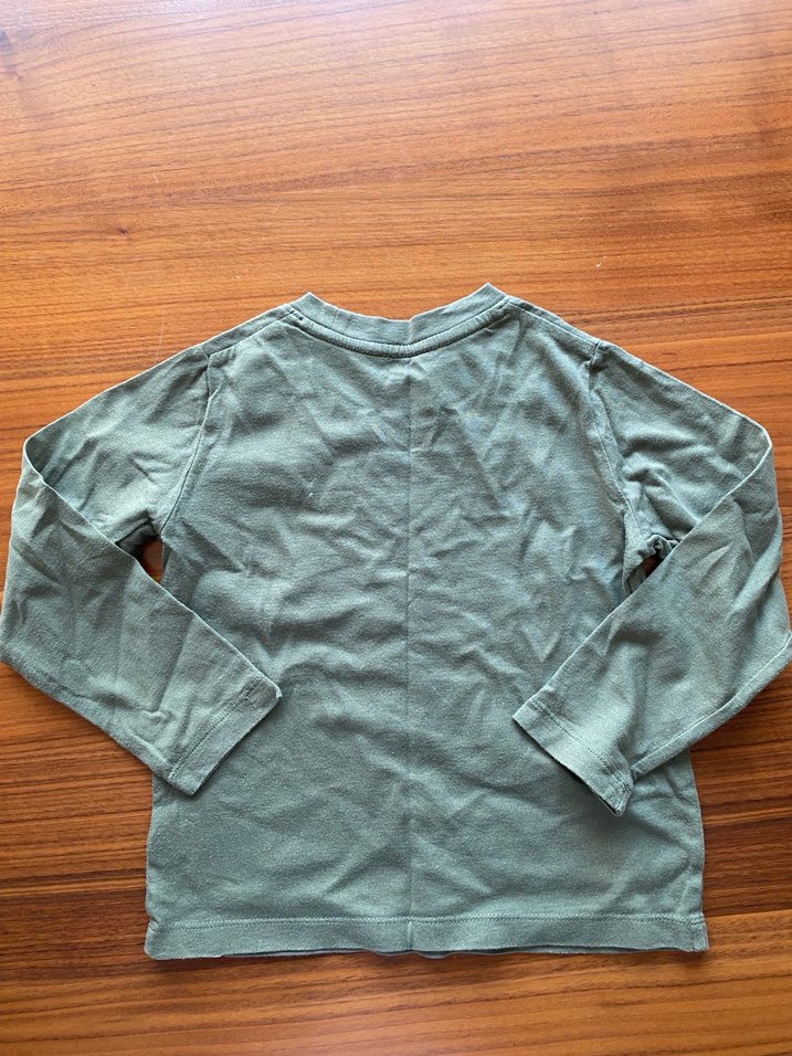 Gap yeşil uzun kollu tişört - Görsel 4