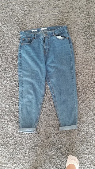 mom jean