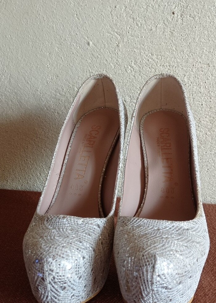 Topuklu ayakkabı - Görsel 3