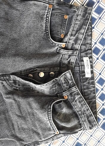 34 Beden siyah Renk Pull and bear pantolon 