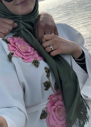 İşlemeli abaya