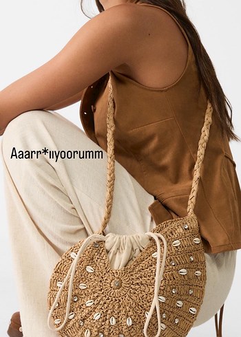 Stradivarius hasır çanta