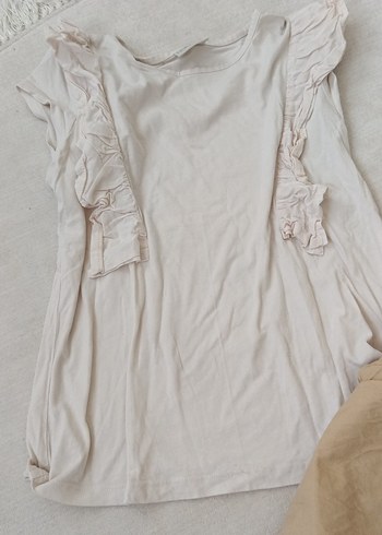 8 Yaş Beden camel Renk Bej Rahat kargo Pantolon ve t-shirt