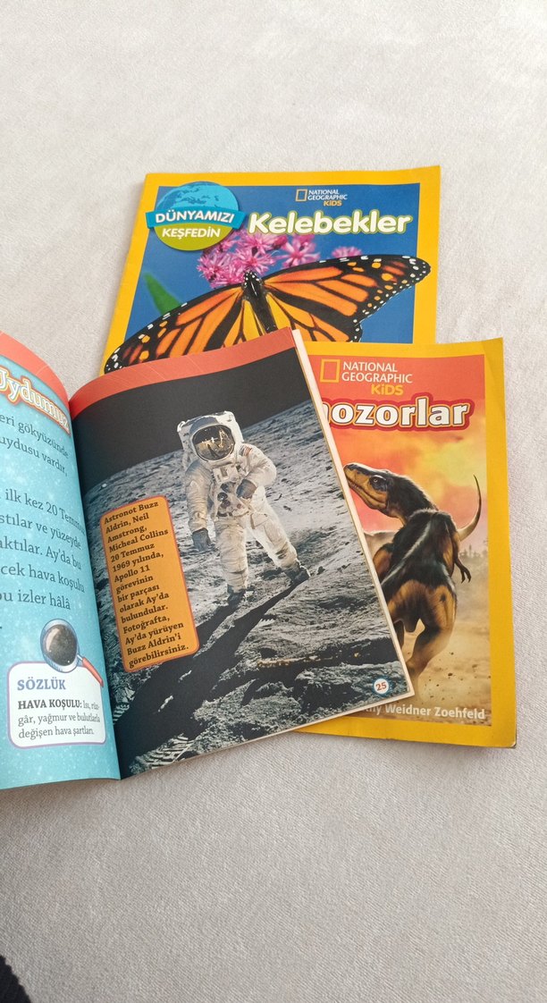 National Geographic Kids - Kelebekler, Dinozorlar, Gezegenler - Görsel 2