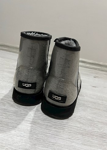 UGG Gri Yüksek Topuklu Kadın Bot - Görsel 5