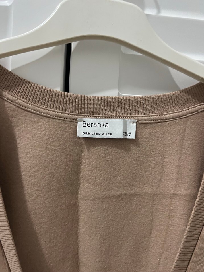 Bej V Yaka Kolsuz Kadın Süveter - Görsel 3