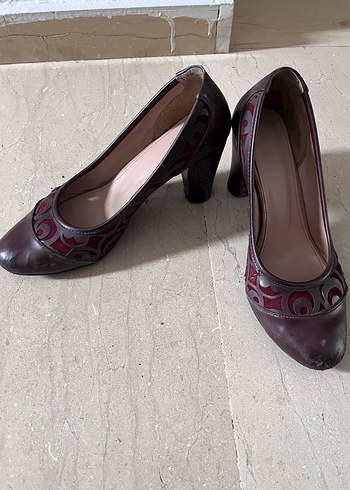 Klasik Bordo Tokalı Stiletto - Görsel 2