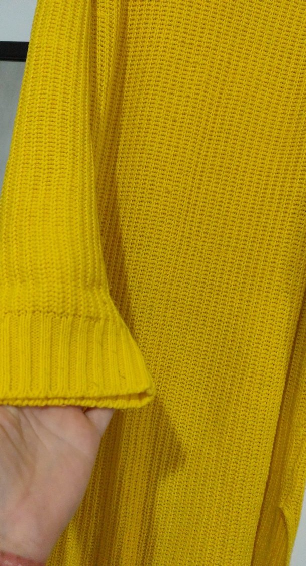 Sarı Örgü Boğazlı Kadın Kazak - Görsel 3