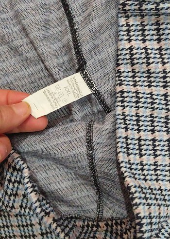 Gri Kadın Pilili Kumaş Pantolon - Görsel 3