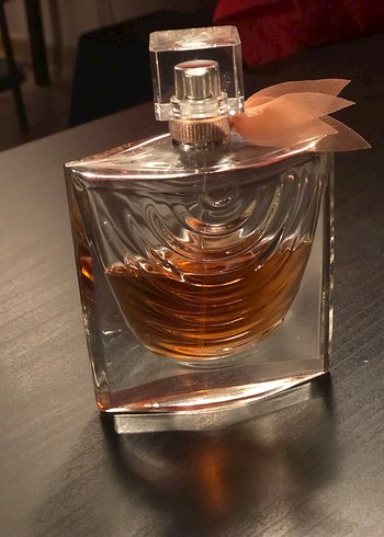 Beden La Vie Est Belle Iris Absolu EDP 100ML Kadın Parfümü