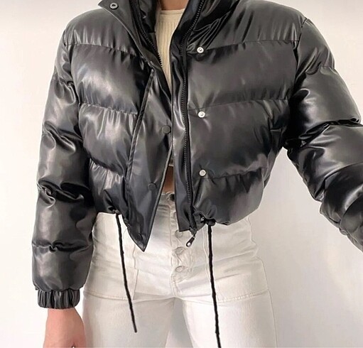 Bershka sisme mont