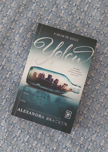 Yolcu - Alexandra Bracken Roman