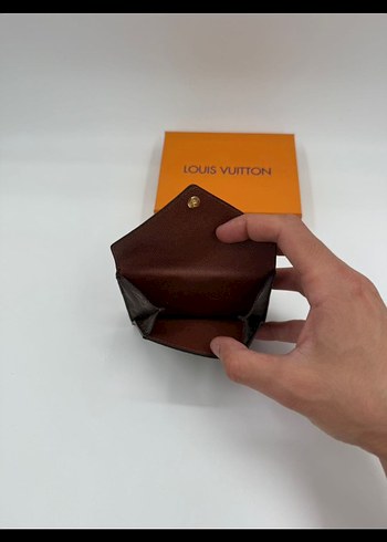 Beden Louis Vuitton kadın cüzdan
