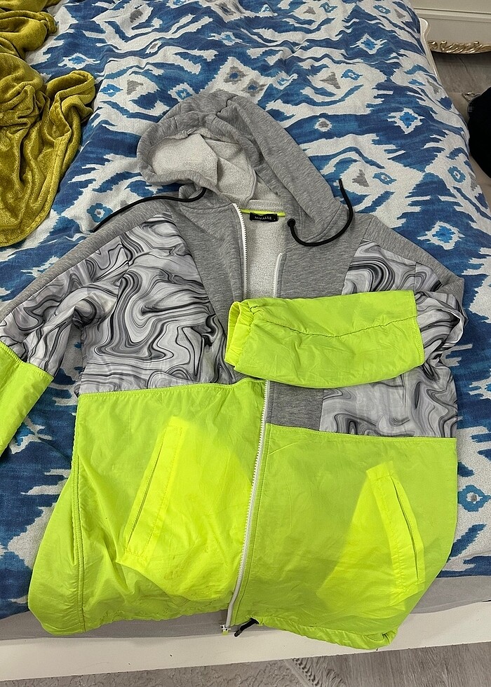 Mizelleden alındı bir kez giyildi - Görsel 4