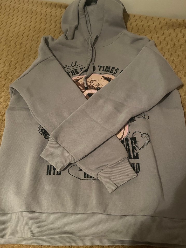 Gri Kapüşonlu Baskılı Kadın Sweatshirt - Görsel 3