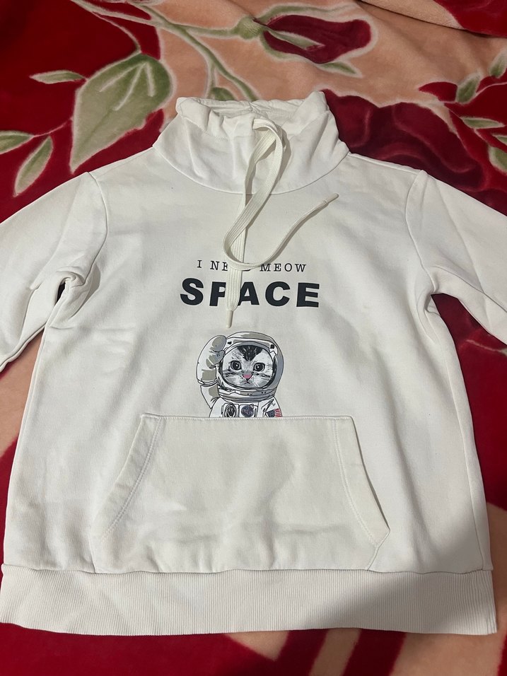 Beyaz Baskılı Yarım Fermuarlı Kadın Sweatshirt - Görsel 2