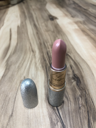 Mac Ruj Mariah Carey Özel Seri