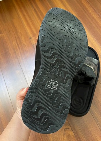 37 Beden Siyah Denim Dolgu Topuklu Kadın Sandalet