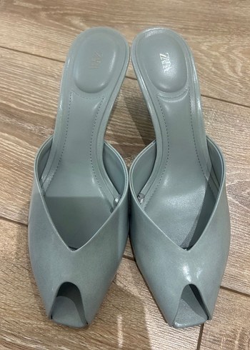 Stiletto Topuklu Kadın Terlik