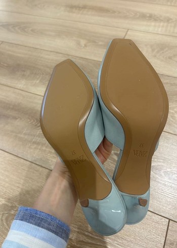 Zara Stiletto Topuklu Kadın Terlik