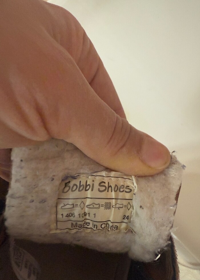 Erkek çocuk bot - Görsel 5