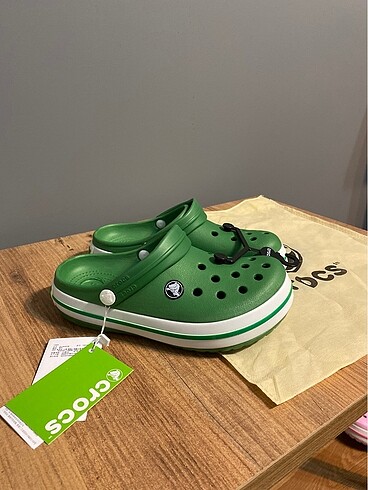 Crocs terlik