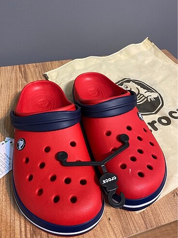 44 Beden Crocs terlik