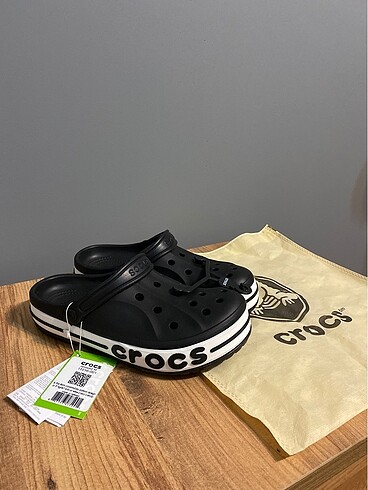 Crocs terlik