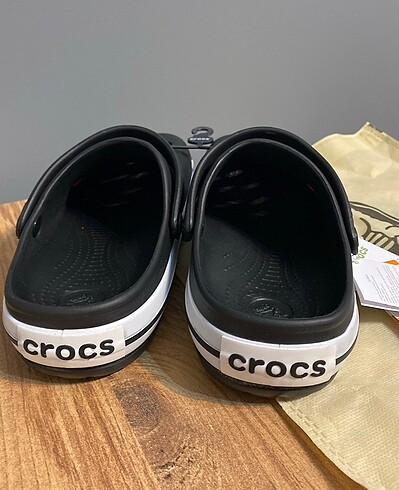 37 Beden Crocs terlik