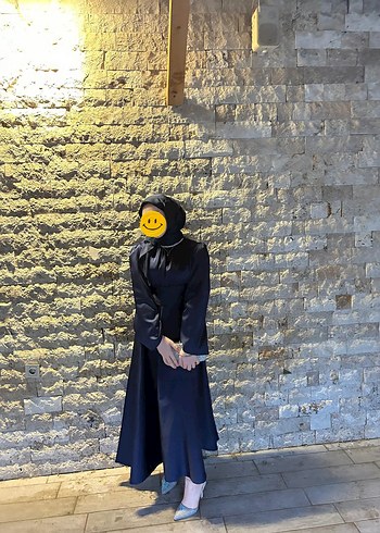 Abiye Koyu Lacivert Uzun Kollu Yüksek Yakalı Salaş Elbise (şal dahil)