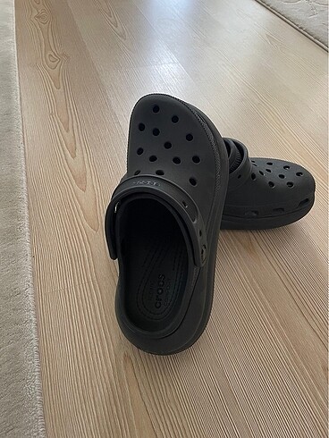 38 Beden Crocs kadın terlik