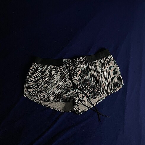 NIKE BIKINI ŞORTU VEYA YAZLIK ŞORT