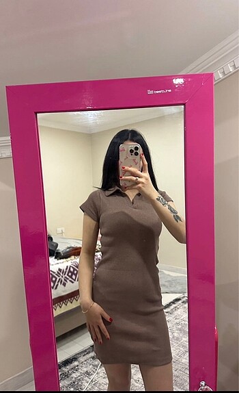 POLO YAKA KISA KOLLU MİNİ ELBİSE