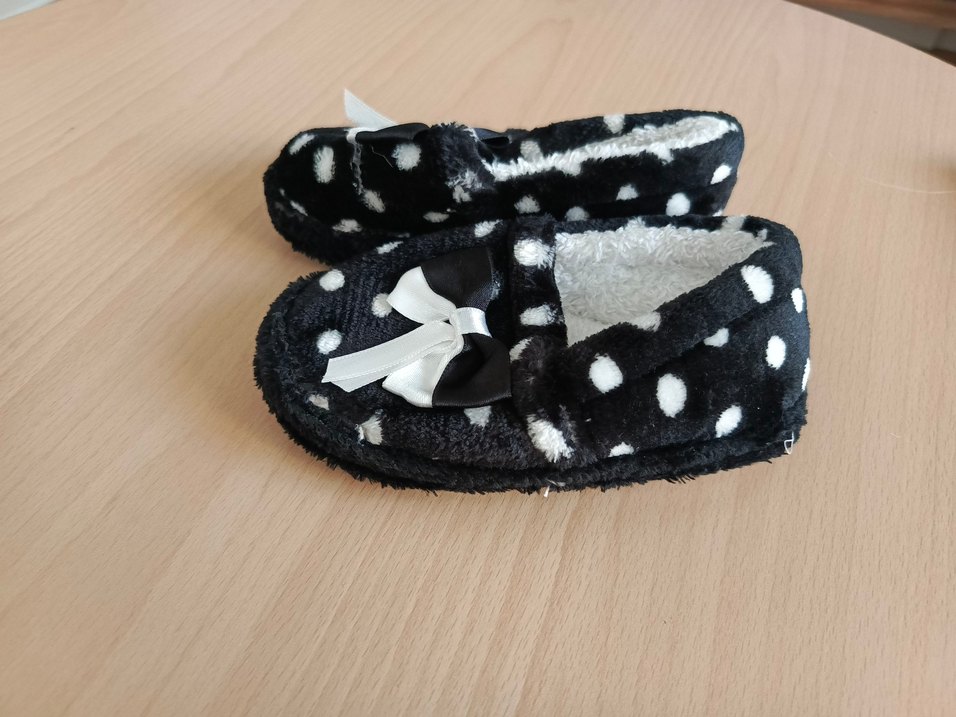 Kız Çocuk Ev Terliği - Görsel 2