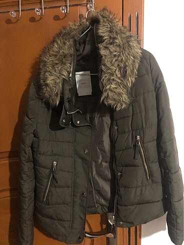 Bershka mont s beden