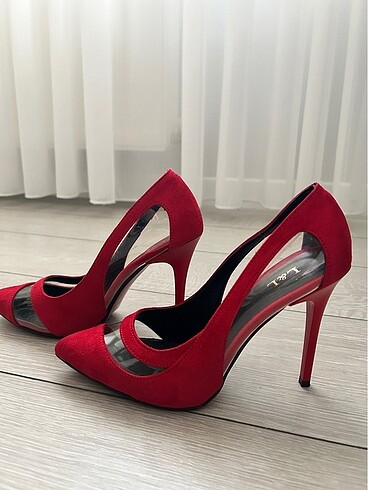 Diğer Şeffaf detaylı süet stiletto 37 numara