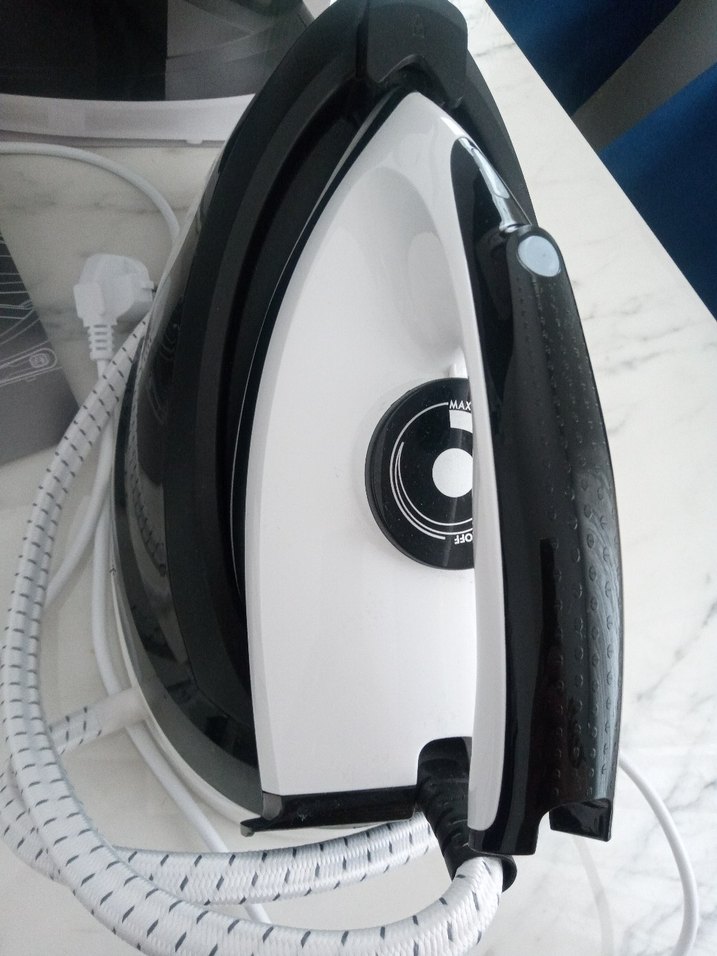 Homend Beyaz Siyah Ütü - Görsel 4