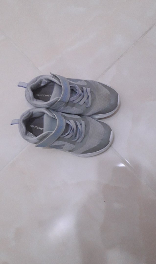 Kız Çocuk Gri Spor Ayakkabı Velcro Bantlı - Görsel 2