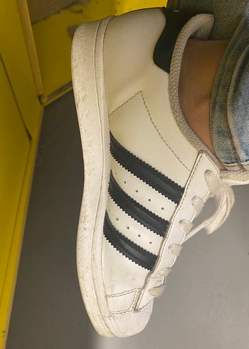 Orijinal Adidas süperstar  beyaz bağcıklı günlük ayakkabı - Görsel 4