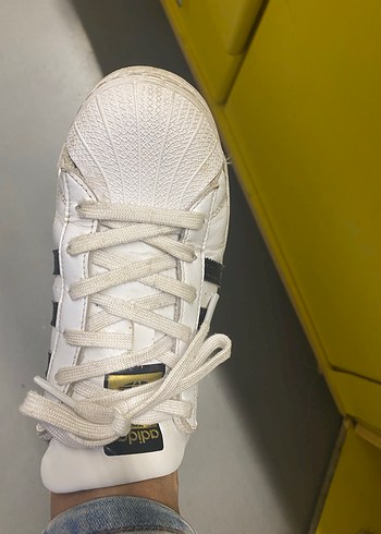 Orijinal Adidas süperstar  beyaz bağcıklı günlük ayakkabı - Görsel 2