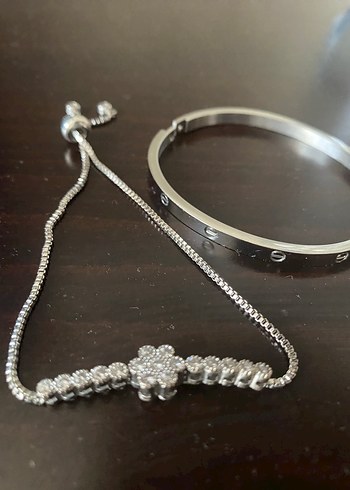 Minimalist  gümüş renkli taşlı  Kadın Bileklik - Görsel 6