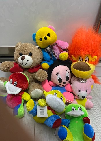 8 parça Renkli Çeşitli Peluş Oyuncaklar - Görsel 2